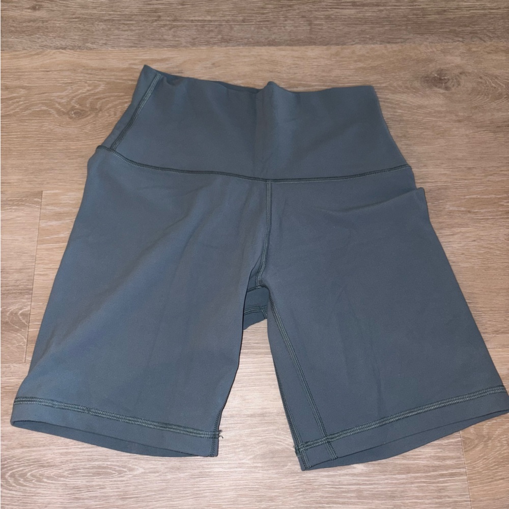Aritzia BUTTER Cheeky Hi-Rise Shorts